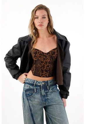 Tennis Corsé Con Estampado Animal Print Y Encaje Para Mujer