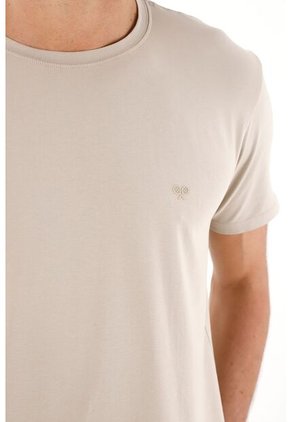 Camiseta Gris Manga Corta Para Hombre