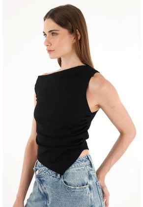 Tennis Camiseta Negra Con Ruedo Asimétrico Para Mujer