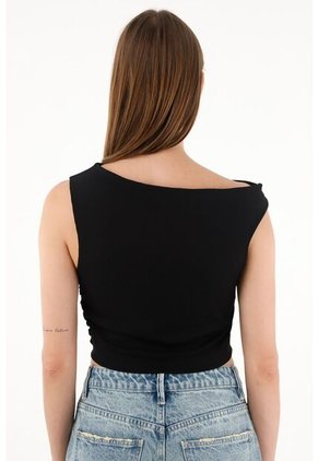 Tennis Camiseta Negra Con Ruedo Asimétrico Para Mujer