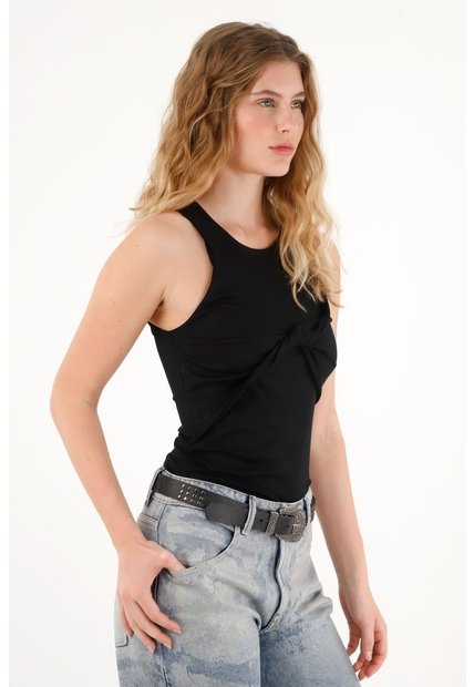 Tennis Camiseta Negra Con Detalle Entorchado Para Mujer