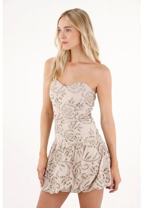 Tennis Vestido Corto Strapless En Ojalillo Gris Para Mujer