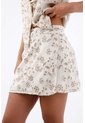 Tennis Falda Corta Para Mujer En  Marfil Fit Evasé Con Calado Floral de Tennis