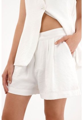 Tennis Short Tipo Sastre Crudo Para Mujer