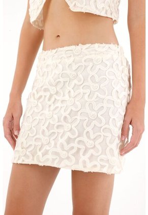 Tennis Falda Corta En Tela Bordada Con Flores Crudo Para Mujer