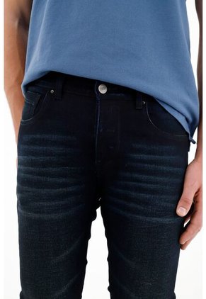 Tennis Jean Super Skinny Tiro Medio Azul Para Hombre