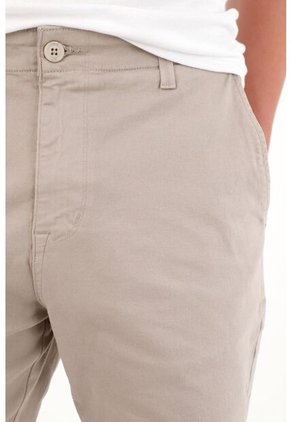 Tennis Bermuda Tipo Chino Gris Para Hombre