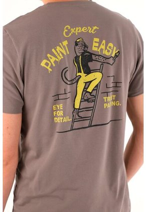 Tennis Camiseta Gris Con Estampado En Espalda Para Hombre