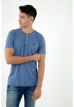 Camiseta De Hombre, Cuello Henley Manga Corta, Color Azul