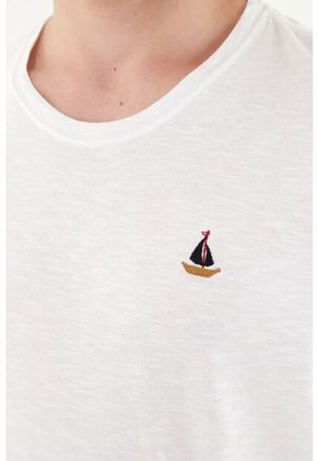 Tennis Camiseta Blanca Con Mini Detalle Para Hombre