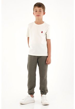 Camiseta Con Bordado Localizado Crudo Para Niño