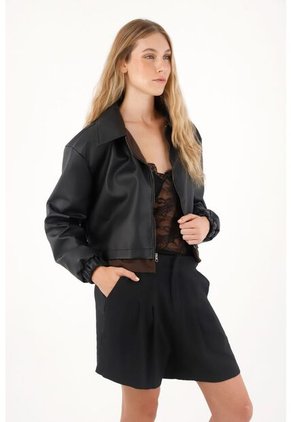 Tennis Short Tipo Sastre Negro Para Mujer