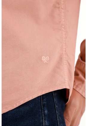 Camisa Oxford Manga Larga Rosada Para Hombre