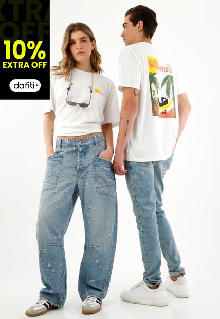 Camiseta Unisex Blanca Con Estampado Posterior