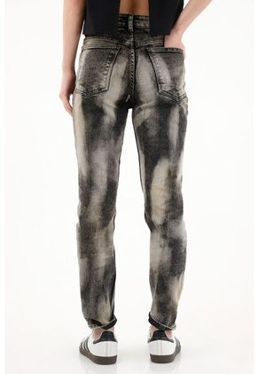 Tennis Jean Super Slim Tiro Medio Negro Para Mujer