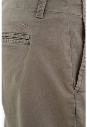 Bermuda Tipo Chino Gris Para Hombre