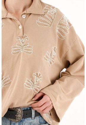 Buzo Tipo Polo Con Bordados Para Mujer