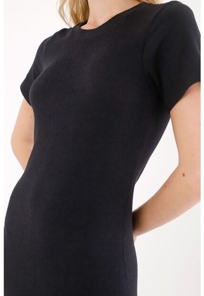 Tennis Vestido Largo Manga Corta Negro Para Mujer