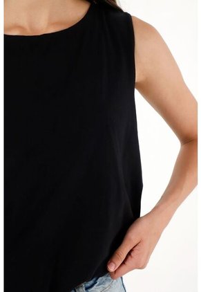 Tennis Camiseta Manga Sisa Negra Para Mujer