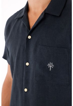 Tennis Camisa En 100% Lino Azul Con Acabado Suave Para Hombre