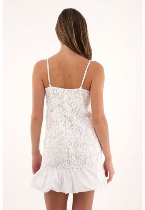 Tennis Vestido Corto Con Ruedo Englobado Crudo Para Mujer