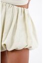Tennis Falda Corta Para Mujer En Tejido Ligero Color Crema Silueta Globo Con Cintura Fruncida de Tennis