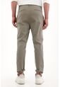 Tennis Pantalón Tipo Chino Corto Verde Para Hombre de Tennis