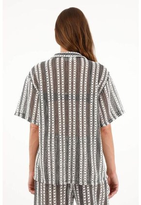 Camisa Negra Tipo Bowling Para Mujer