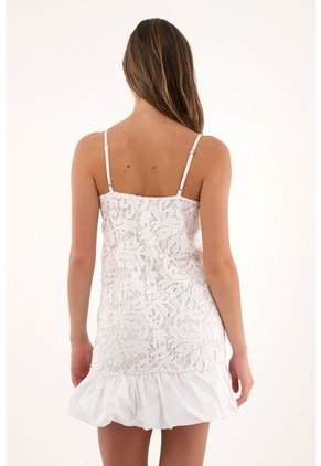 Tennis Vestido Corto Con Ruedo Englobado Crudo Para Mujer