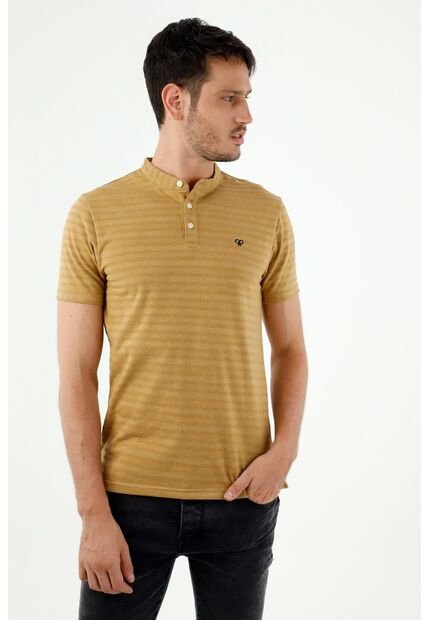 Camiseta Tipo Polo De Hombre, Cuello Nerú Manga Corta, Color Mostaza Jaspeado