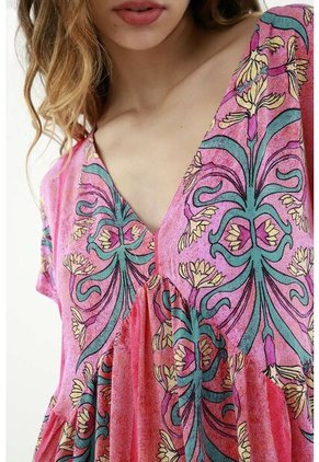 Vestido Rosado Estampado Floral Para Mujer