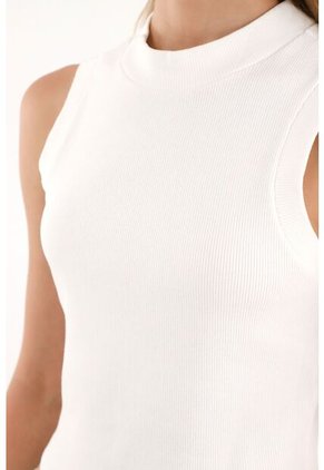 Tennis Camiseta Manga Sisa Crudo Entallada Para Mujer Con Acabado Suave