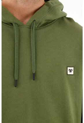 Buzo Verde Con Capucha Para Hombre