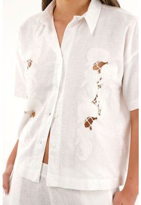 Tennis Camisa Color Crudo Con Bordado Para Mujer