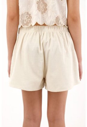 Tennis Short Con Bordado Delantero De Flores Crudo Para Mujer