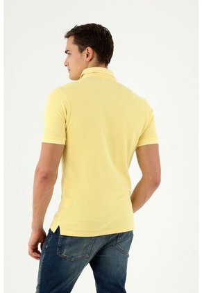 Camiseta Polo Amarilla Con Bordado Para Hombre