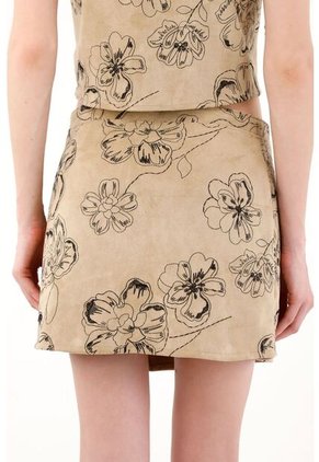 Tennis Falda Corta Suede Con Diseño Floral Para Mujer