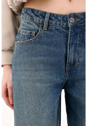 Tennis Bermuda En Denim Con Ruedo Al Corte Azul Para Mujer