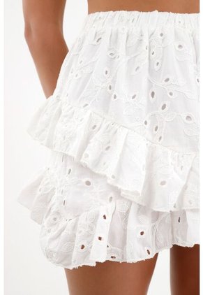 Falda En Ojalillo Blanca Para Mujer