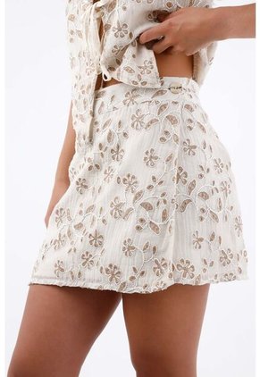 Tennis Falda Corta Para Mujer En Lyocell Marfil Fit Evasé Con Calado Floral