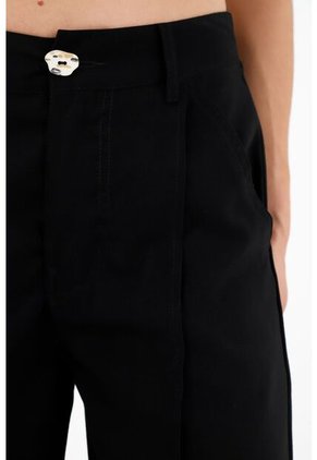 Pantalón Negro Bota Recta Para Mujer