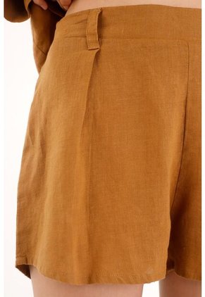 Tennis Short En 100% Lino Con Prense Y Vuelo Para Mujer