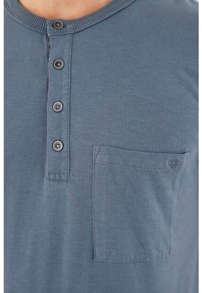 Camiseta Tipo Henley Azul Para Hombre