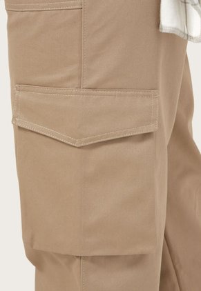 Pantalón Cargo Caqui Timberlake