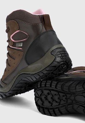 Bota Outdoor Café Timberlake