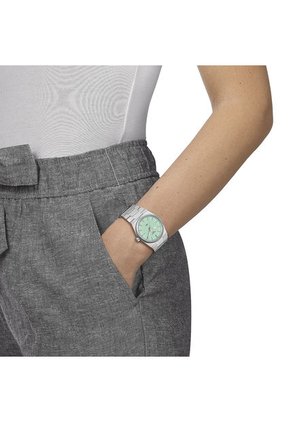 Reloj Tissot Hombre T137.210.11.091.00