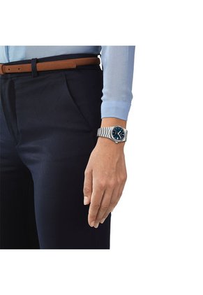 Reloj Tissot Mujer T137.207.11.041.00