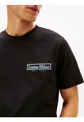 Camiseta Negra De Cuello Redondo Con Logo Estampado Tommy Hilfiger