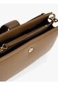 Bolso Café Satchel Con Monograma TH Tommy Hilfiger de Tommy Hilfiger