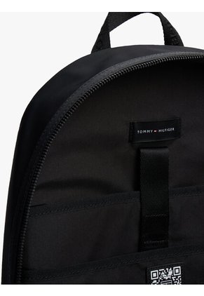 Morral Negro Tonal Con Logo Metálico Tommy Hilfiger